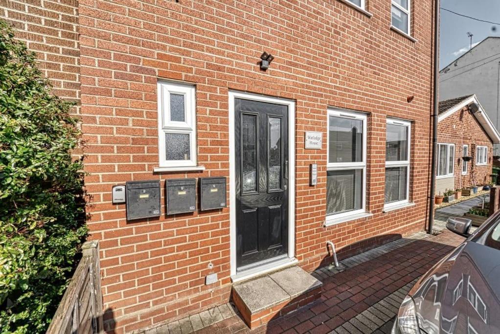 Guest Homes - Watledge House Apartment Tewkesbury Εξωτερικό φωτογραφία