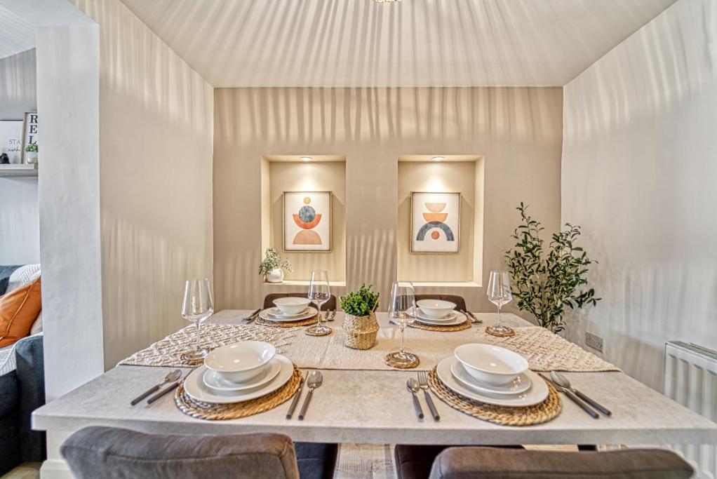 Guest Homes - Watledge House Apartment Tewkesbury Εξωτερικό φωτογραφία
