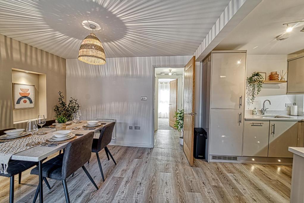 Guest Homes - Watledge House Apartment Tewkesbury Εξωτερικό φωτογραφία