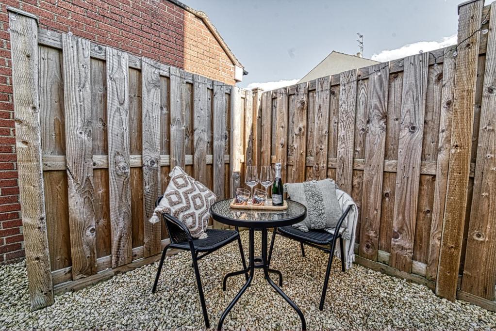 Guest Homes - Watledge House Apartment Tewkesbury Εξωτερικό φωτογραφία