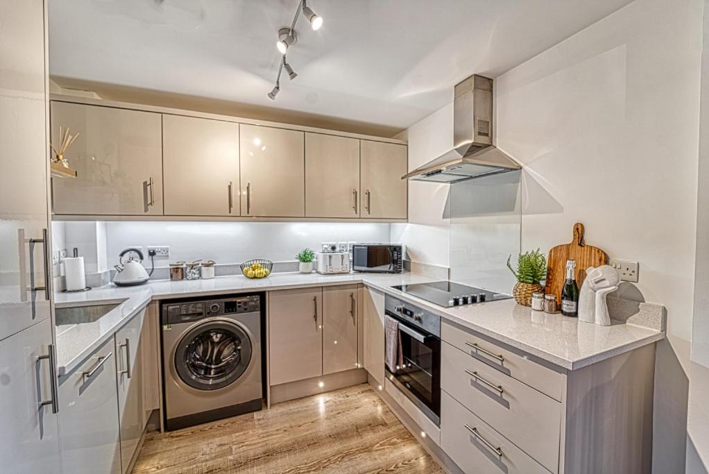 Guest Homes - Watledge House Apartment Tewkesbury Εξωτερικό φωτογραφία