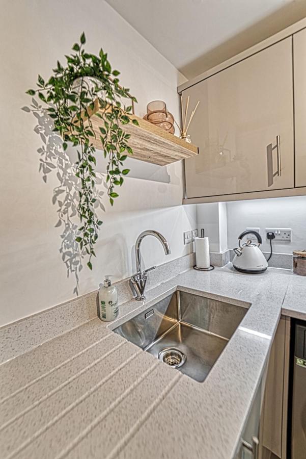 Guest Homes - Watledge House Apartment Tewkesbury Εξωτερικό φωτογραφία